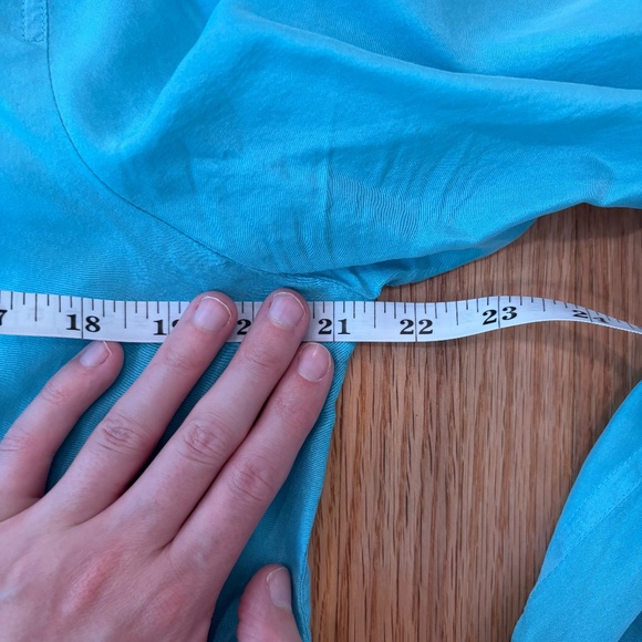 J Crew Collection Silk Blue Button Down Ruffled Blouse, Size 10 - Picture 6 of 9